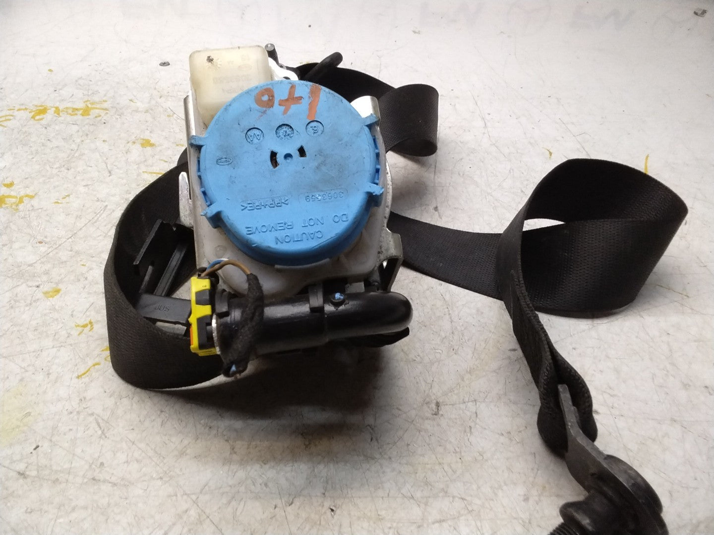 MERCEDES A CLASS W176 SEAT BELT FRONT LEFT SIDE A1768600185 FMS178 NSF