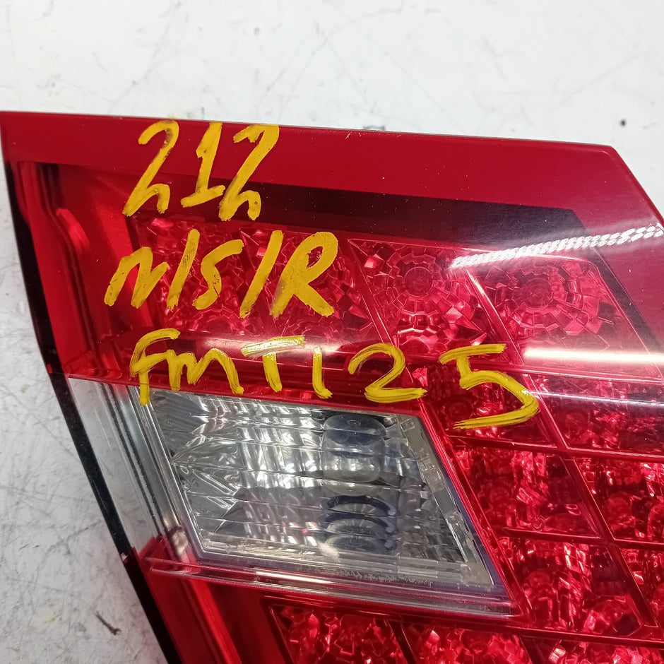 MERCEDES E-CLASS W212 DRIVER SIDE OS REAR TAIL LIGHT A2129060358 2012 FMT125