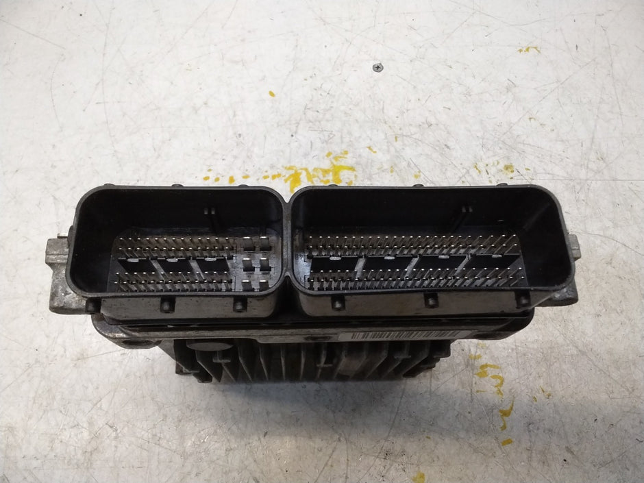MERCEDES E-CLASS W176 2012 ENGINE  CONTROL MODULE A6519007003 FM00739