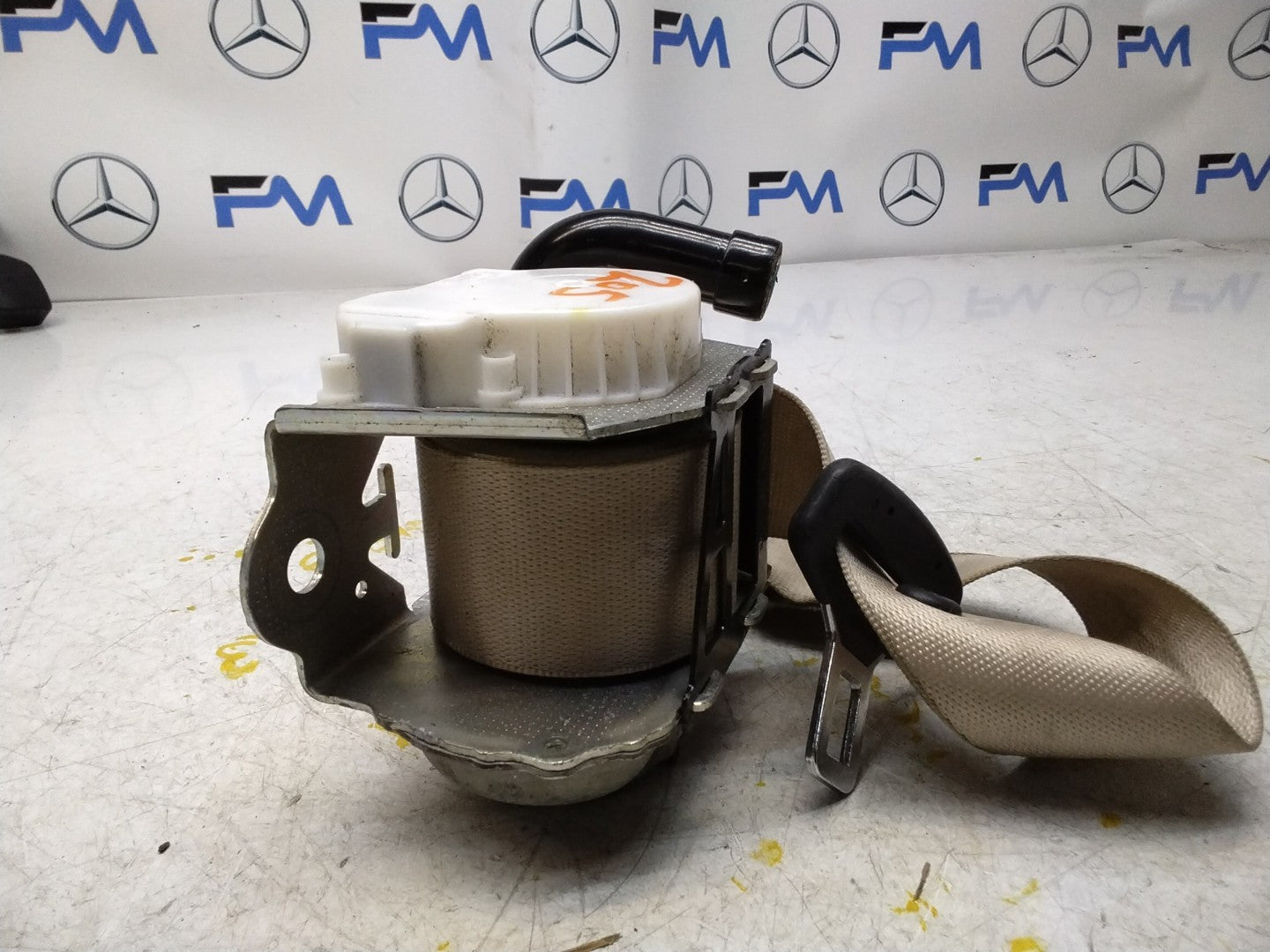 MERCEDES C CLASS W205 REAR PASSENGER SIDE SEAT BELT A2058600585 FMS315 NSR