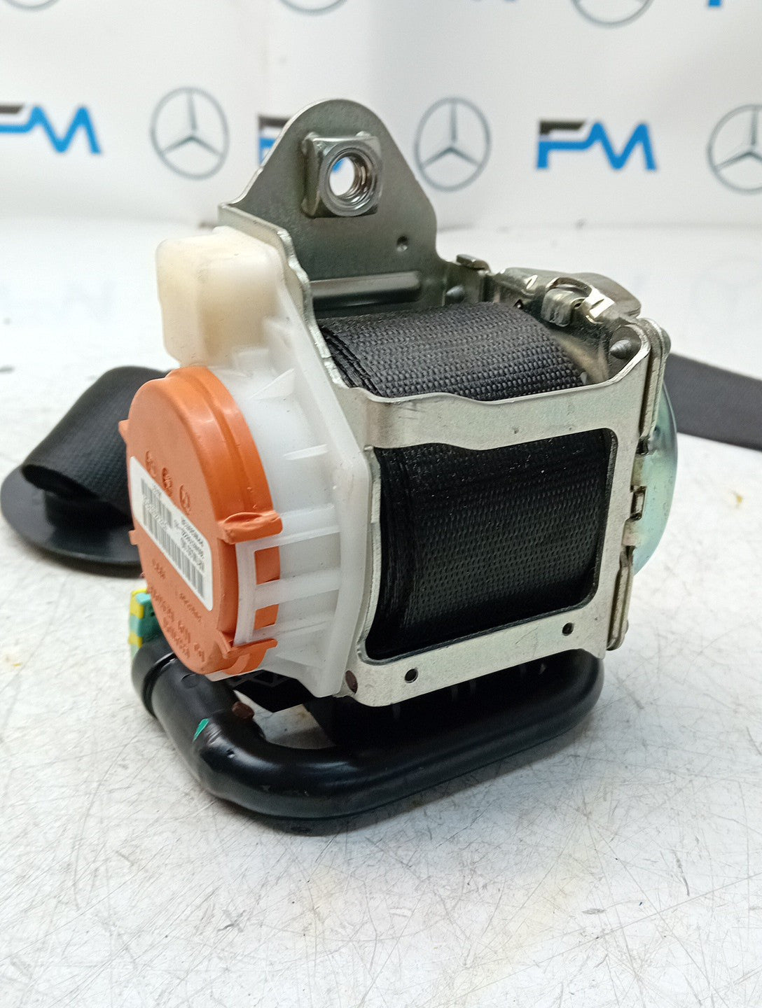 MERCEDES A CLASS  FRONT LEFT SEAT BELT WITH PRETENSIONER A1778600700 FMS75 NSF