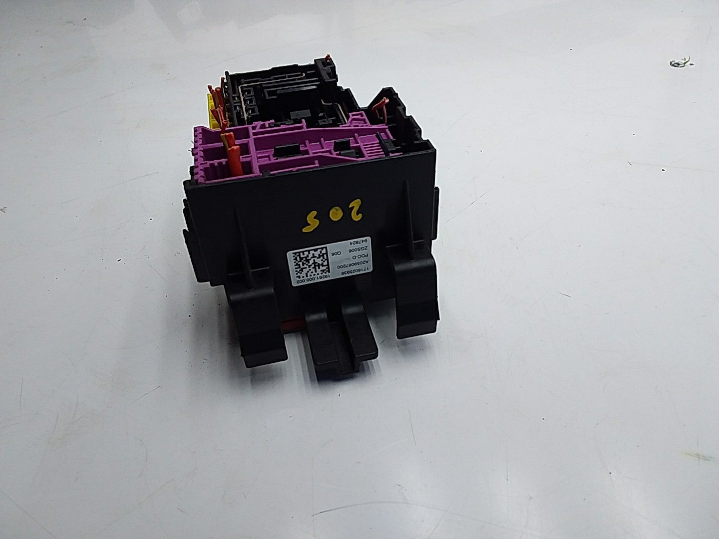 MERCEDES C CLASS FUSE RELAY BOX A2059067200 W205 2014 -2021 FMF17