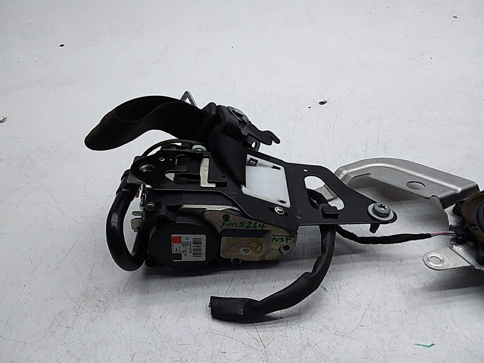 MERCEDES E-CLASS W238 SEAT BELT FRONT LEFT PASSENGER SIDE A2388602800 FMS264 NSF
