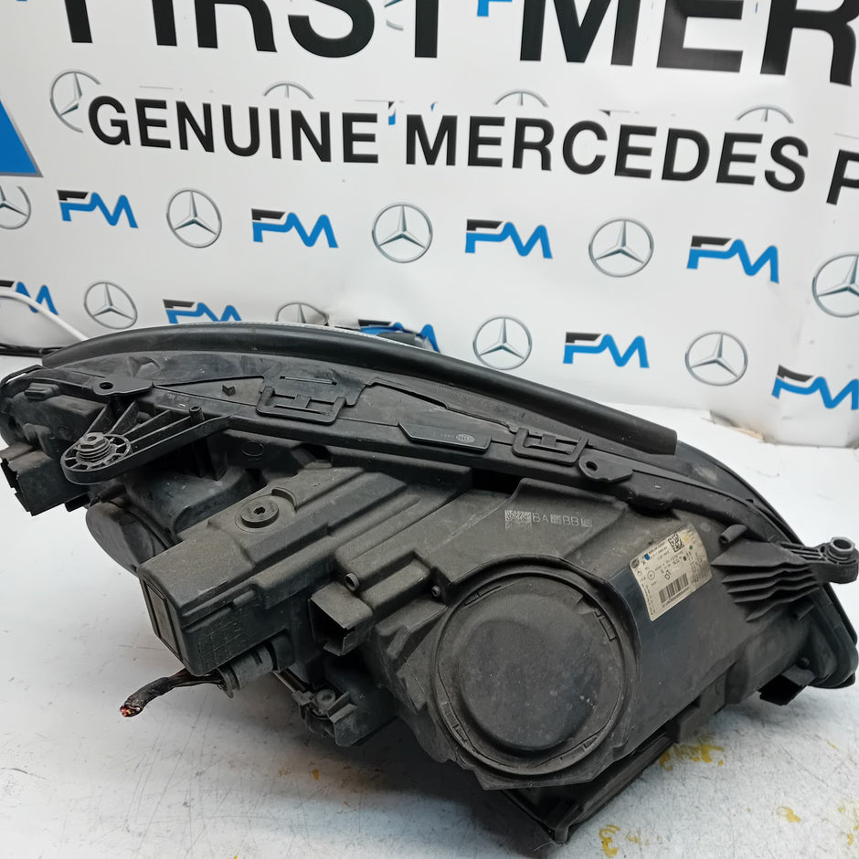 MERCEDES E-CLASS W212 HEADLIGHT PASSENGER NS LEFT A2129062903 2015 FMH176