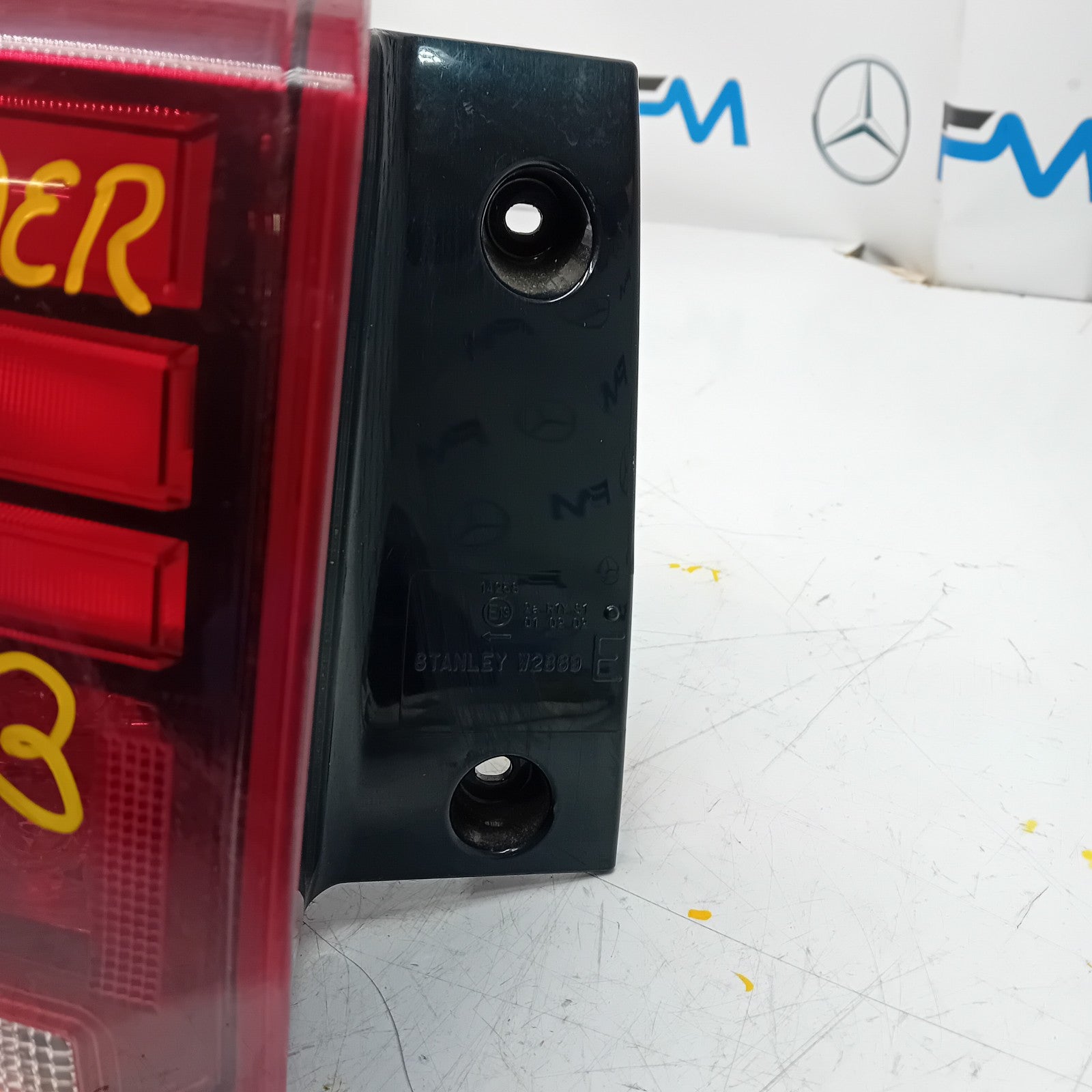 MITSUBISHI OUTLANDER MK3 2015-19 PASSENGER SIDE NS OUTER REAR TAIL LIGHT FMT143
