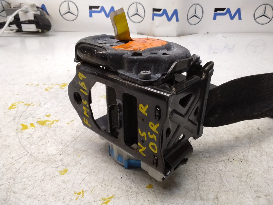 MERCEDES A CLASS W176 REAR L / R SIDE SEAT BELT A1768602385 FMS169 NSR OSR