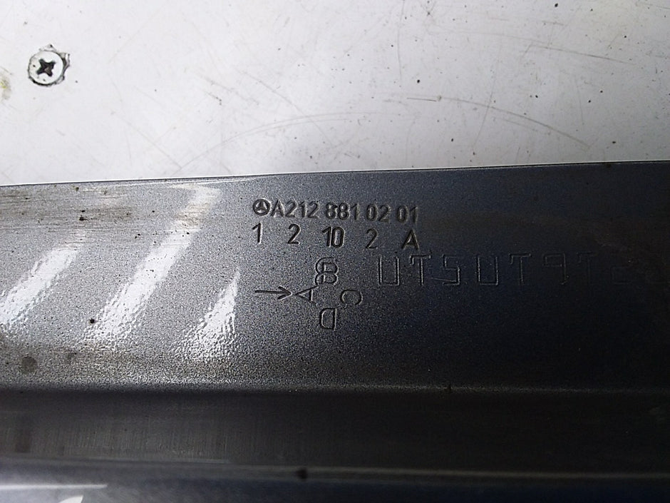 MERCEDES  E-CLASS W212 OS RIGHT DRIVER SIDE WINGS FMW25 A2128610201