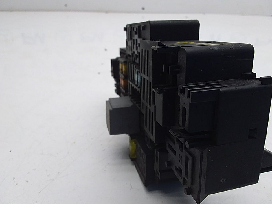 MERCEDES E CLASS FUSE RELAY BOX A2139062202 W213 2016 ONWARDS FMF55