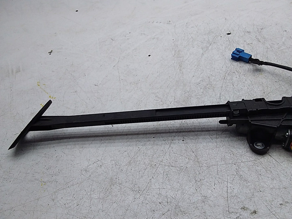 MERCEDES MERCEDES C-CLASS W205  SEAT BELT RETRACTOR 2058600282 FMR02