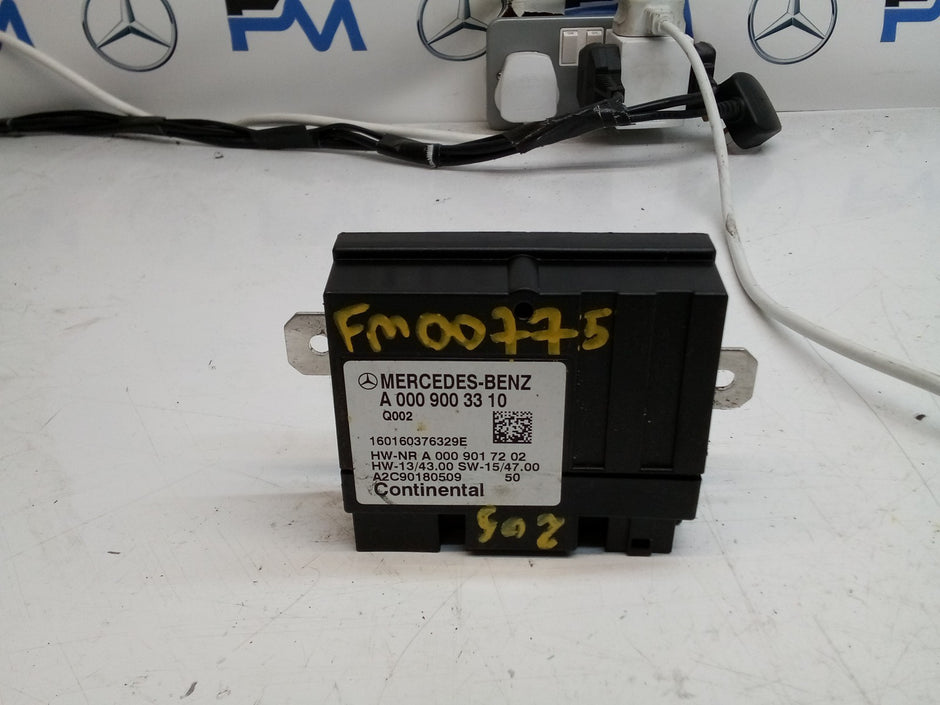 MERCEDES C-CLASS W205 FUEL PUMP CONTROL MODULE A0009003310 FM00775