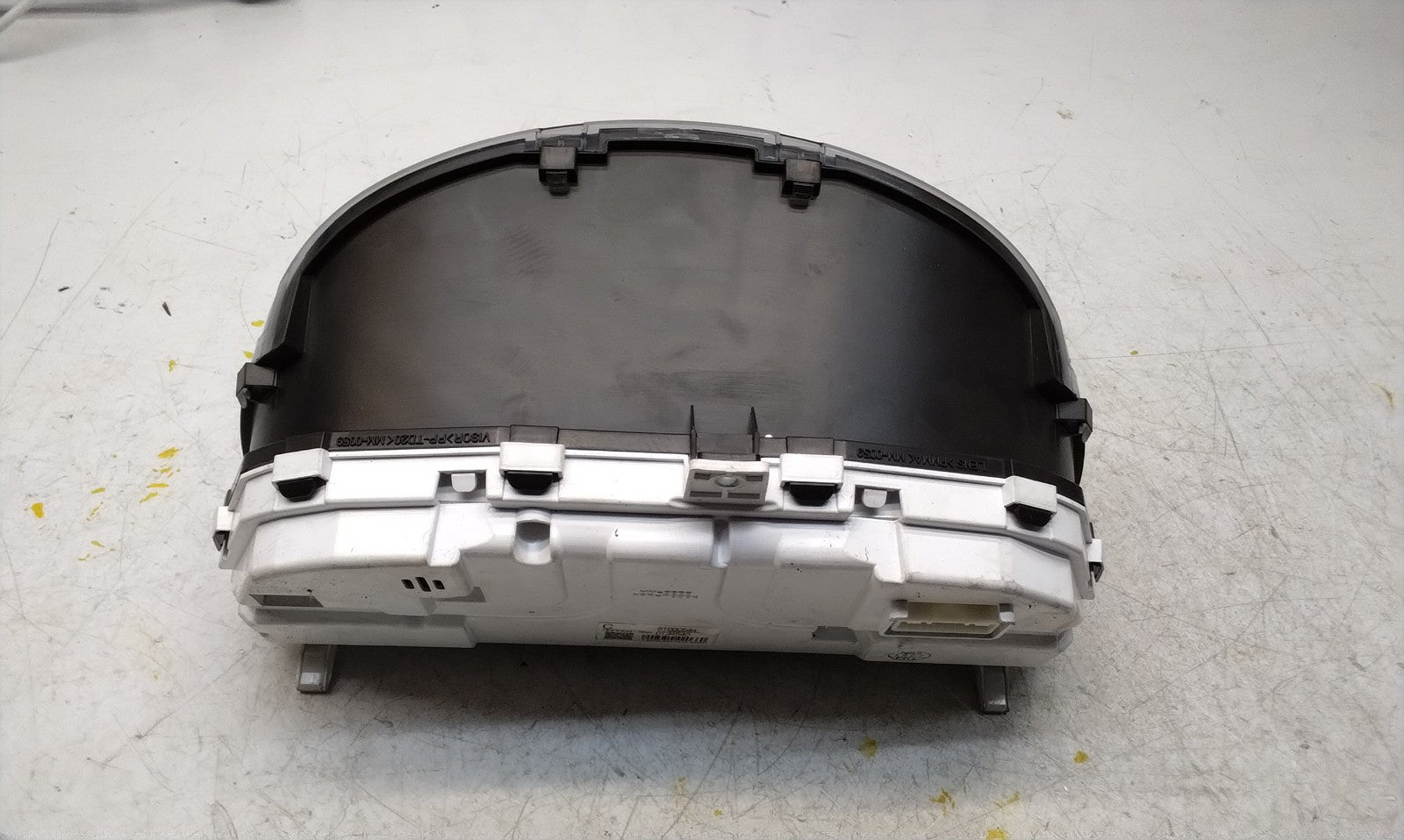 MITSUBISHI OUTLANDER 8100C544 SPEEDOMETER INSTRUMENT CLUSTER FM00758