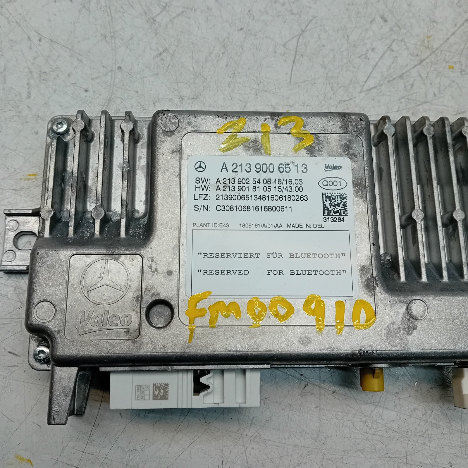 MERCEDES C-CLASS W213 BLUETOOTH PARKING CONTROL MODULE A2139006513 FM00910