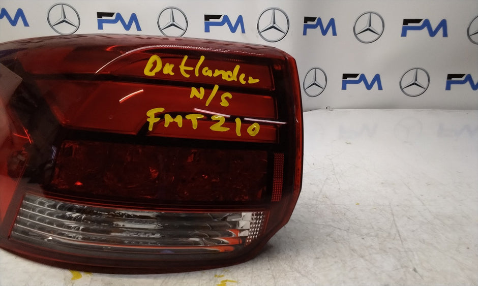 MITSUBISHI OUTLANDER PASSENGER SIDE LEFT NS REAR TAIL LIGHT FMT210 HALF LED