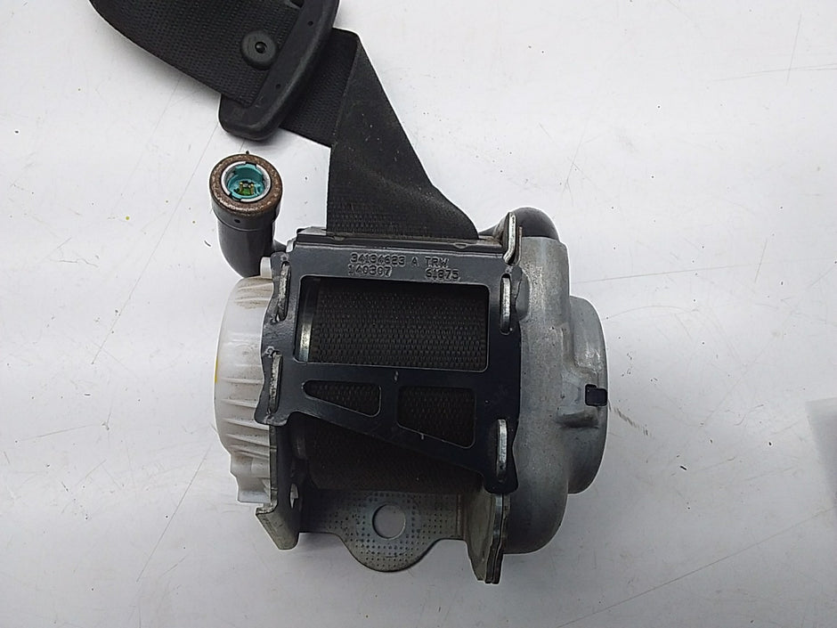 MERCEDES C CLASS W205 REAR PASSENGER SIDE N/S/R SEAT BELT A2058600585 FMS11