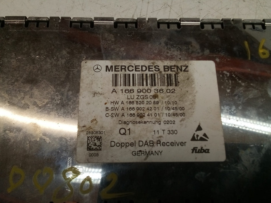MERCEDES BENZ M-CLASS W166 2013 DIGITAL RADIO CONTROL UNIT A1669003602 FM00802