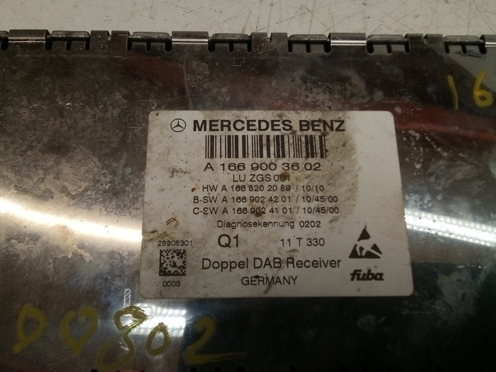 MERCEDES BENZ M-CLASS W166 2013 DIGITAL RADIO CONTROL UNIT A1669003602 FM00802