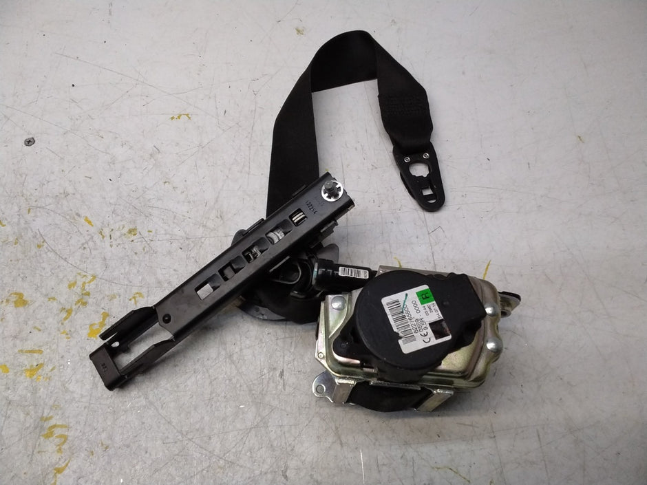 MERCEDES C-CLASS W205 SEAT BELT REAR RIGHT DRIVER SIDE A2058600285 FMS337 OSR