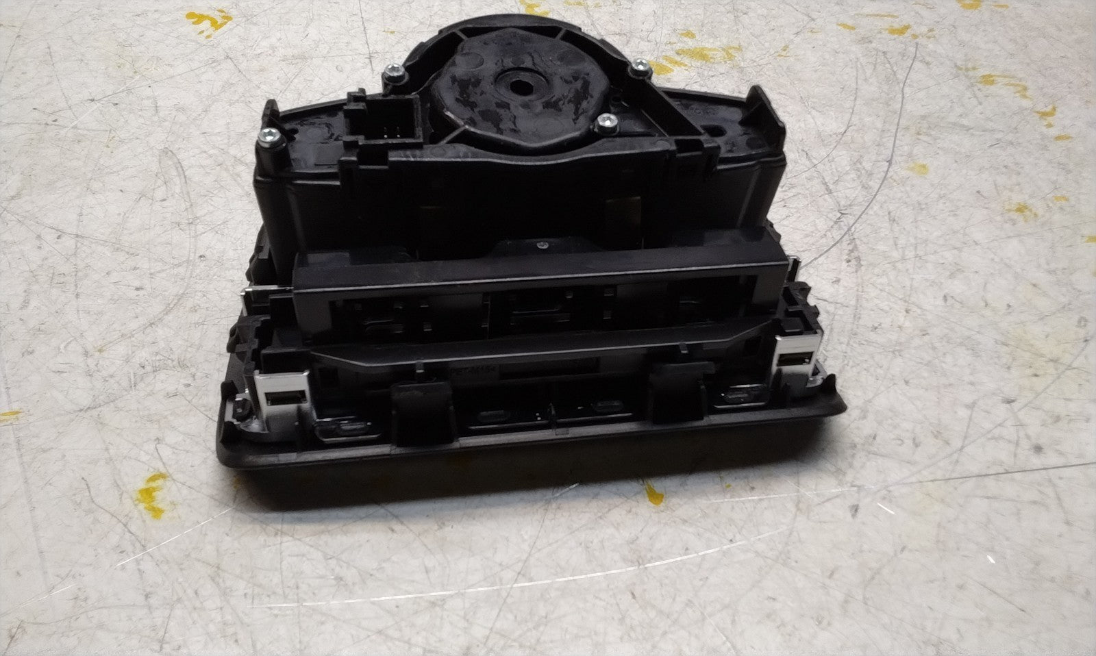 MERCEDES C-CLASS W205 HEADLIGHT CONTROL SWITCH 2014-2020 A2059051810 FM001017
