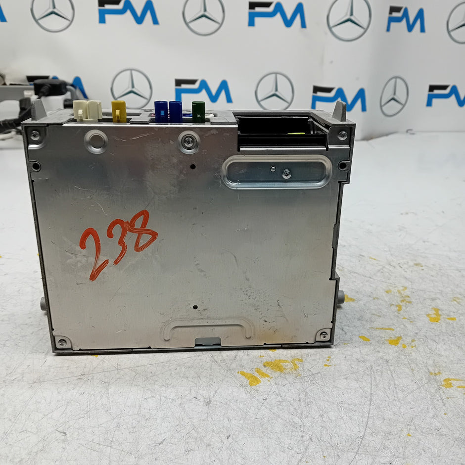 MERCEDES BENZ E-CLASS W213 2018 RADIO CD STEREO HEAD UNIT A2139005219 FM00809