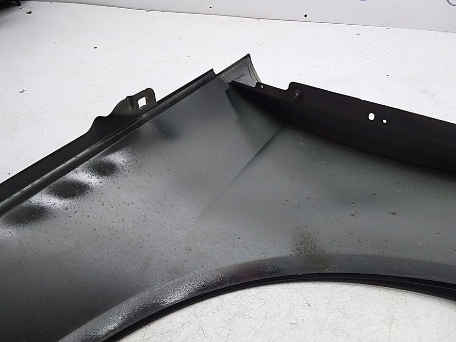MERCEDES  E-CLASS W212 OS RIGHT DRIVER SIDE WINGS FMW22 A2128800224 