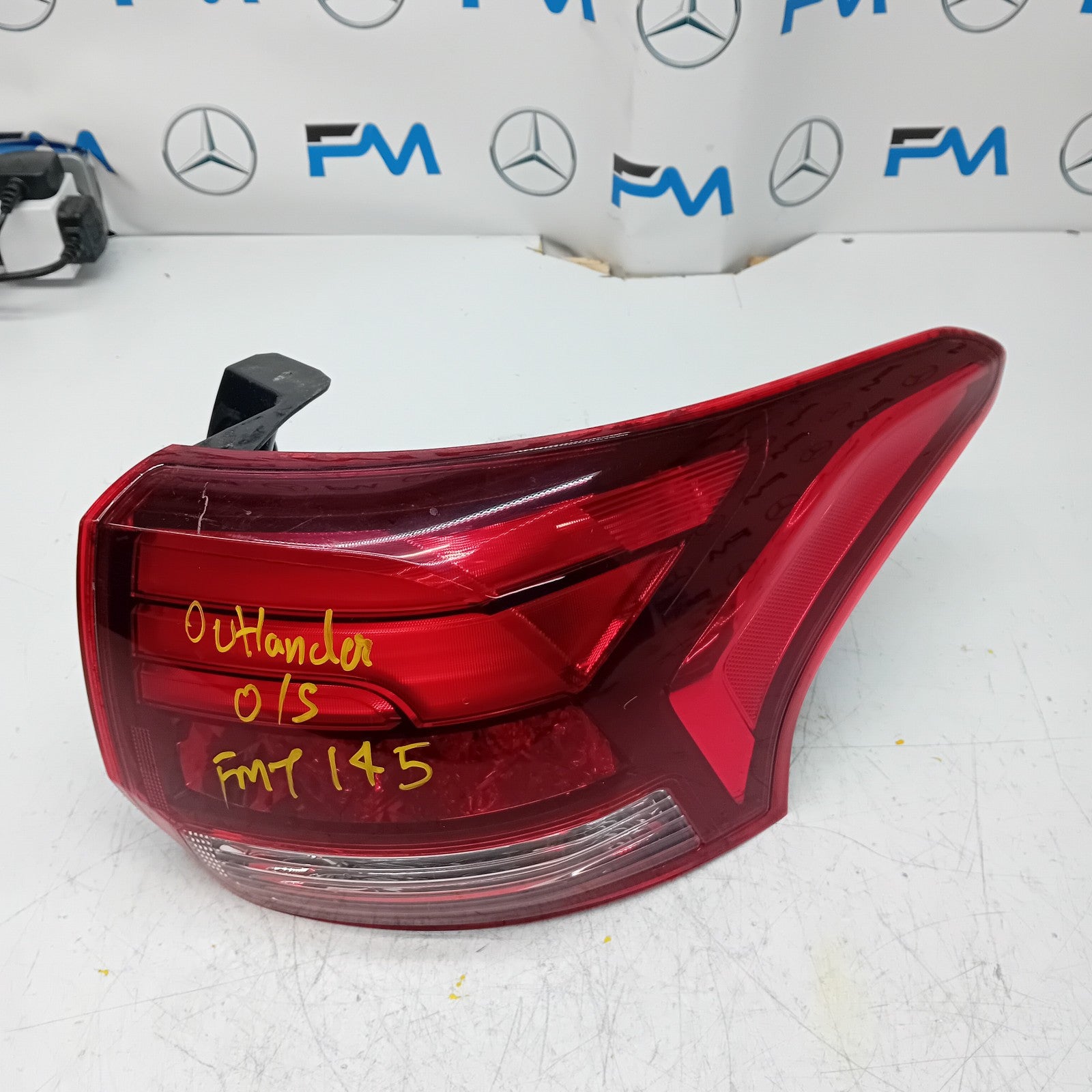 MITSUBISHI OUTLANDER MK3 2015-19 DRIVER SIDE OS OUTER REAR TAIL LIGHT FMT145