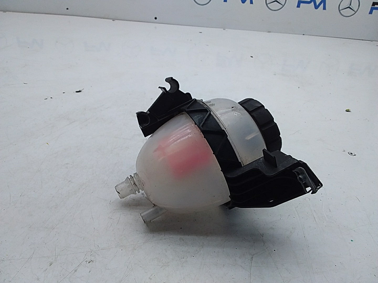 MERCEDES BENZ S-CLASS W222 COOLANT EXPANSION TANK 2014ONWARDS A2225000549 FMC106