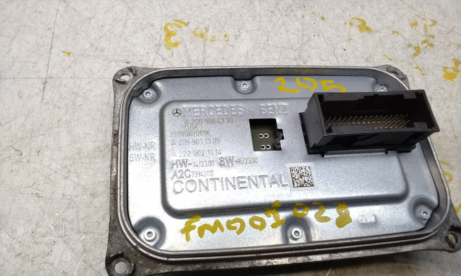 MERCEDES C-CLASS W205 HEADLIGHT CONTROL UNIT MODULE A2059004330 FM001028