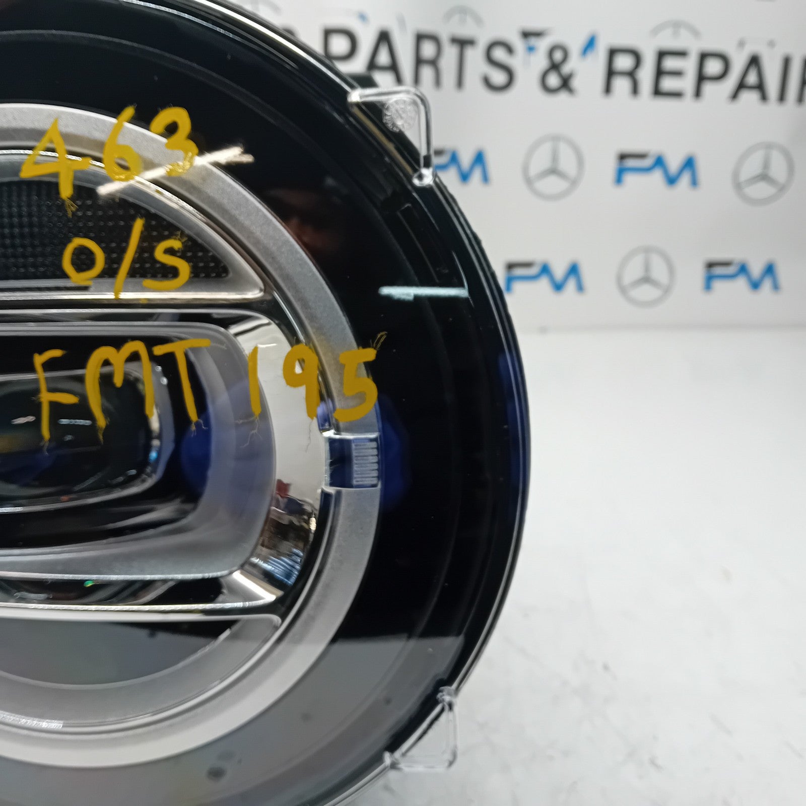 MERCEDES G-CLASS W463 LED HEADLIGHT DRIVER SIDE OS A4639060602 2020 FMT195