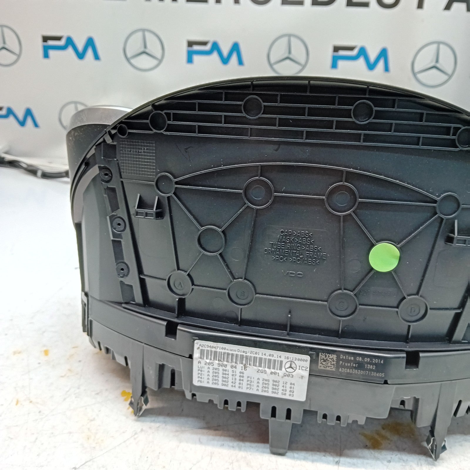 MERCEDES C-CLASS SPEEDOMETER INSTRUMENT CLUSTER W205 A2059000416 2014 FM00892