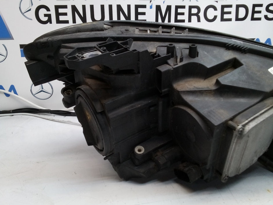 MERCEDES CLA W117 HEADLIGHT PASSENGER NS LEFT A1179065300 2015 FMH172