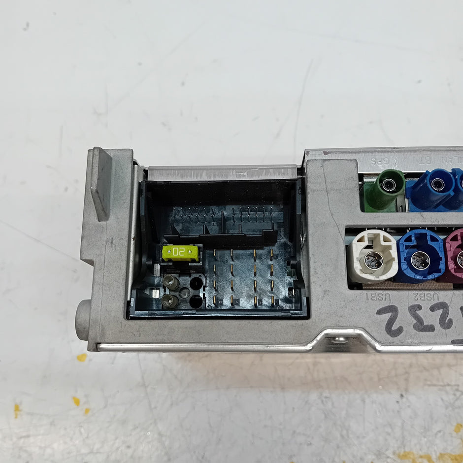 MERCEDES BENZ E-CLASS W213 2018 RADIO CD STEREO HEAD UNIT A2139005219 FM00809