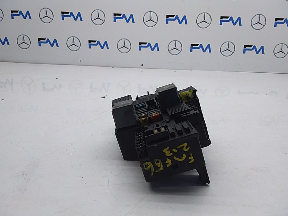 MERCEDES BENZ E-CLASS W213 FUSE BOX RELAY A2139062202 FMF66