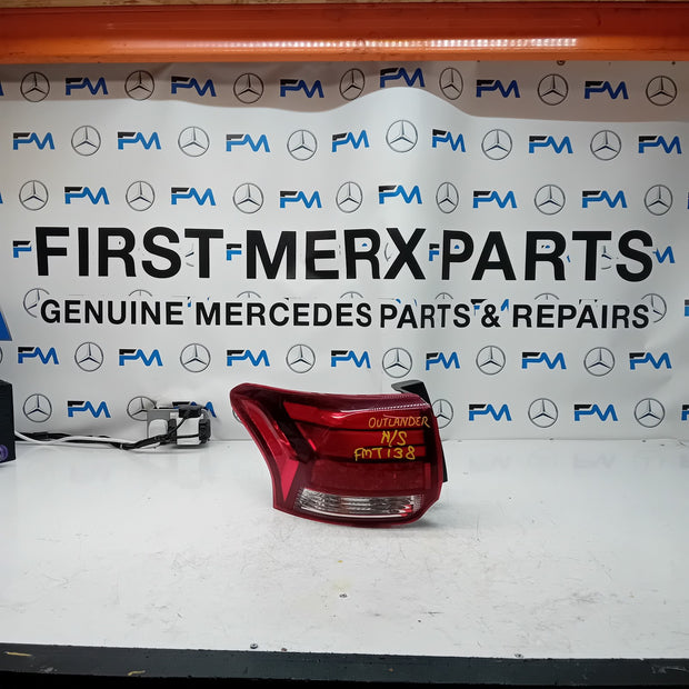 MITSUBISHI OUTLANDER MK3 2015-19 PASSENGER SIDE NS OUTER REAR TAIL LIGHT FMT138