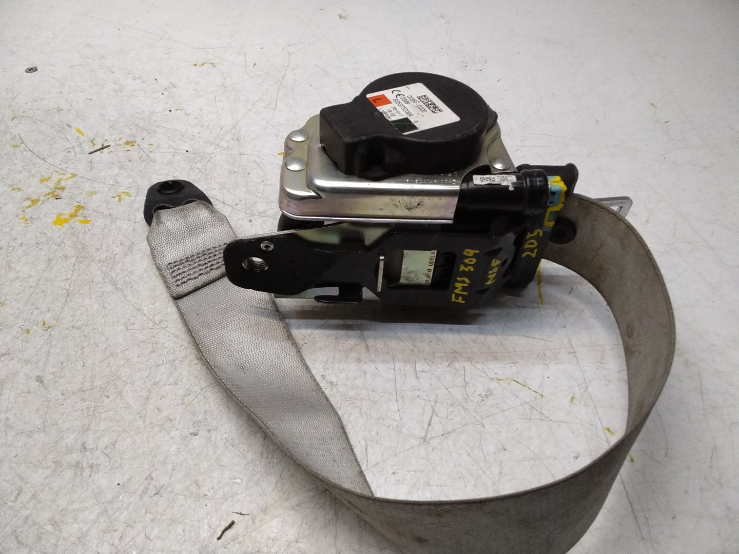 MERCEDES-BENZ C COUPE C205 W205  FRONT LEFT SEATBELT A2058601501 FMS309 NSF 