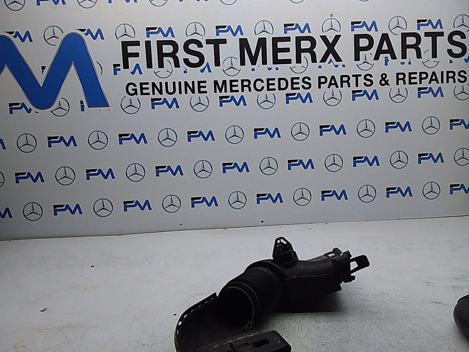 MERCEDES BENZ E-CLASS W213 AIR INTAKE TUBE A6540040097 FMI45 (DAMAGED)