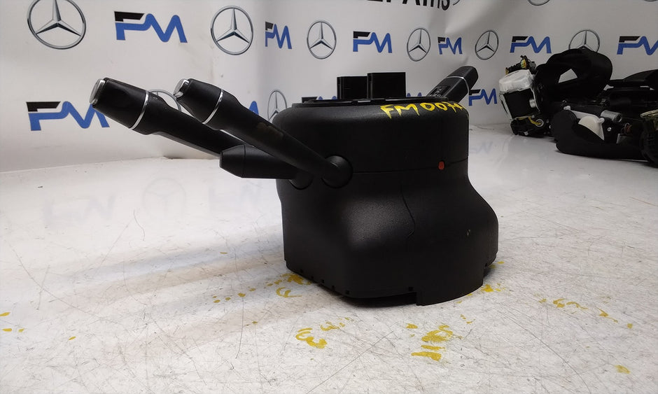 Mercedes Benz E-CLASS W213 INDICATOR/WIPER GEAR SELECT + SQUIB  2016 FM00745
