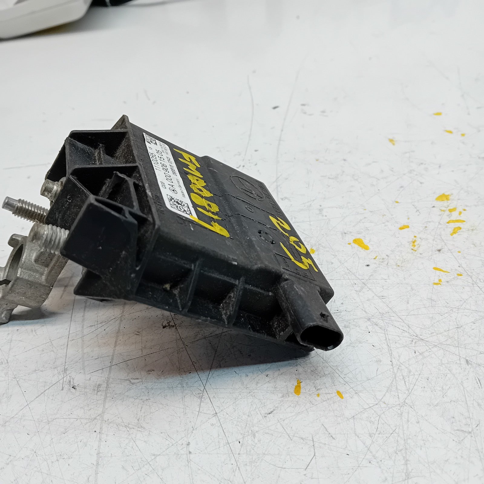 MERCEDES  C E CLASS W205 W213 NEGATIVE BATTERY CLAM TERMINAL A0009061505 FM00819