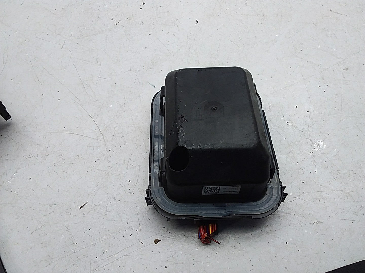 MERCEDES BENZ E-CLASS W213 2016 ONWARDS FUSE RELAY BOX A2135403038 FMF124