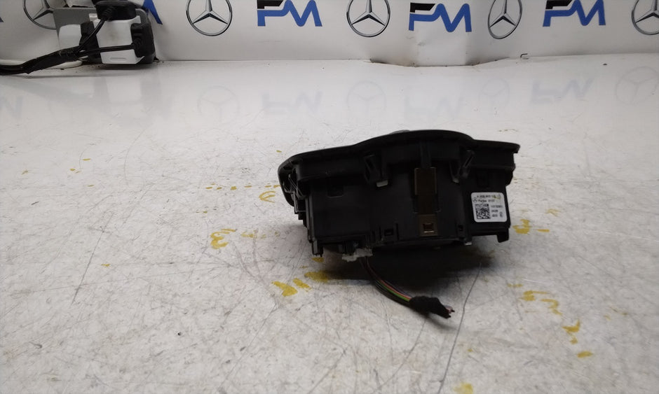 MERCEDES C-CLASS W205 HEADLIGHT CONTROL SWITCH 2014-2020 A2059051810 FM001015