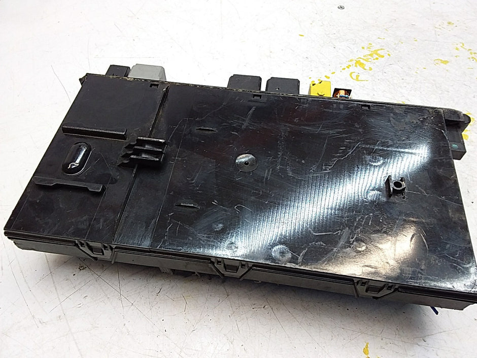 MERCEDES BENZ E-CLASS W211 FUSE  BOX 2003-2009 A2115455101 FMF120