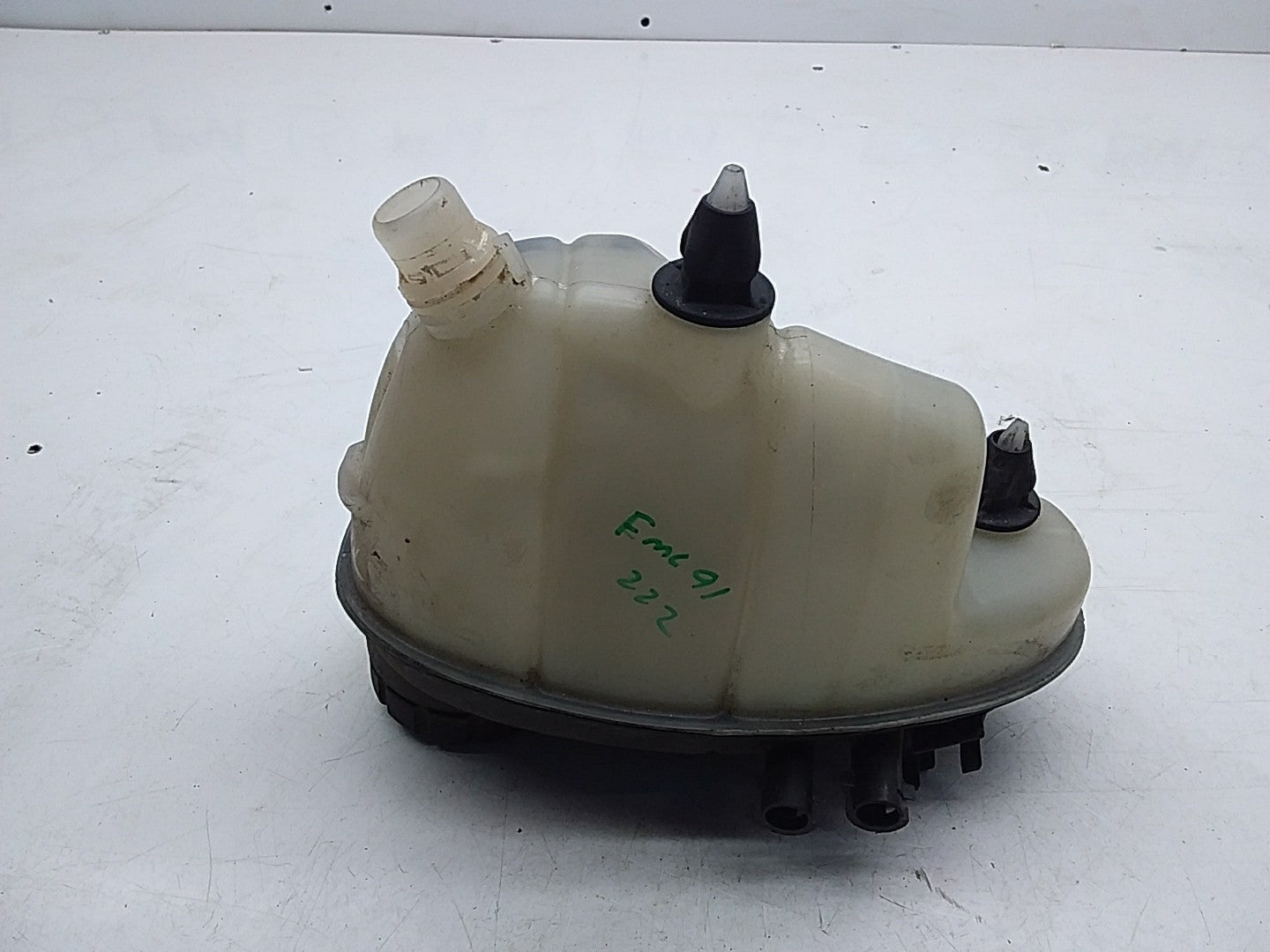 MERCEDES BENZ S-CLASS W222 COOLANT EXPANSION TANK 2014 ONWARDS A2225000849 FMC91