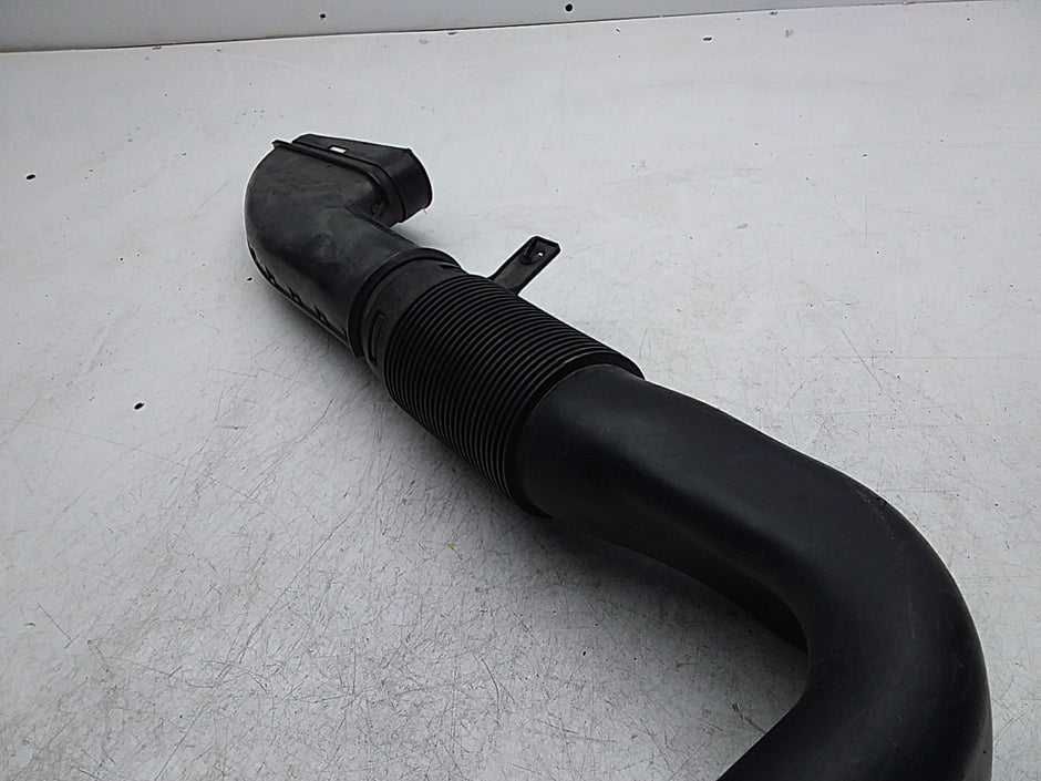 MERCEDES BENZ E-CLASS W212 AIR INTAKE TUBE A6510903437 FMI14