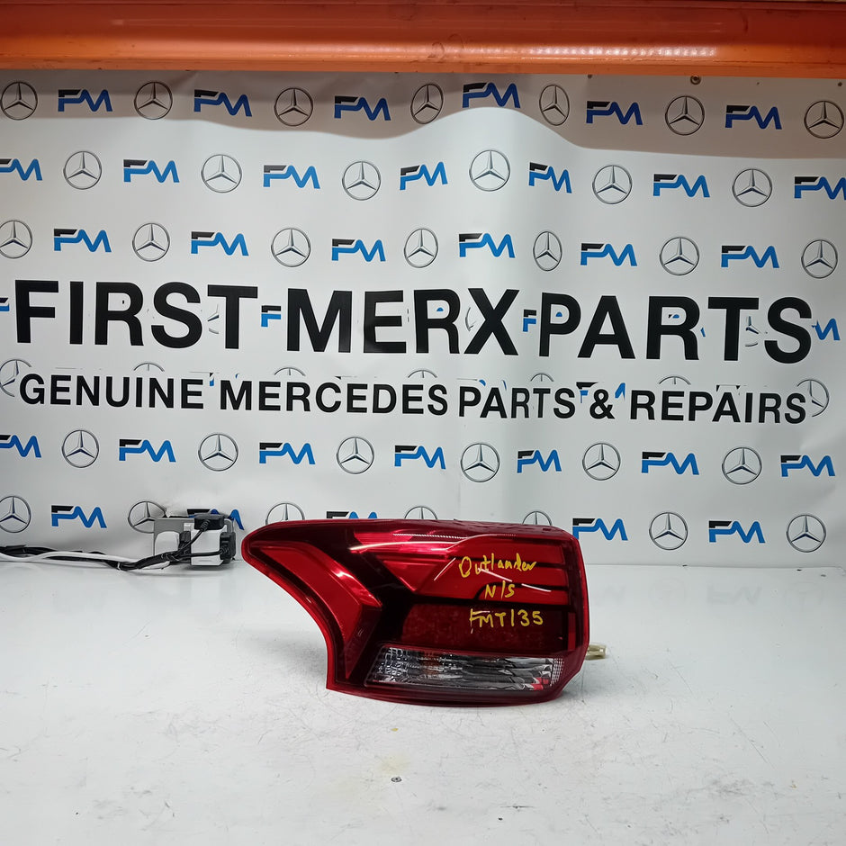 MITSUBISHI OUTLANDER MK3 2015-19 PASSENGER SIDE NS OUTER REAR TAIL LIGHT FMT135