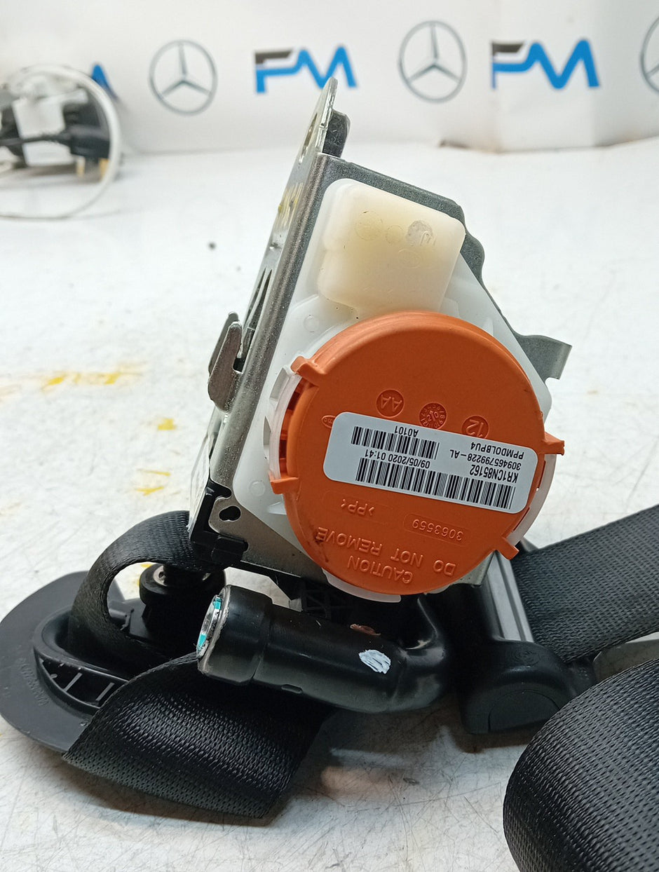 MERCEDES A-CLASS  FRONT LEFT SEAT BELT WITH PRETENSIONER A1778600700 FMS84 NSF