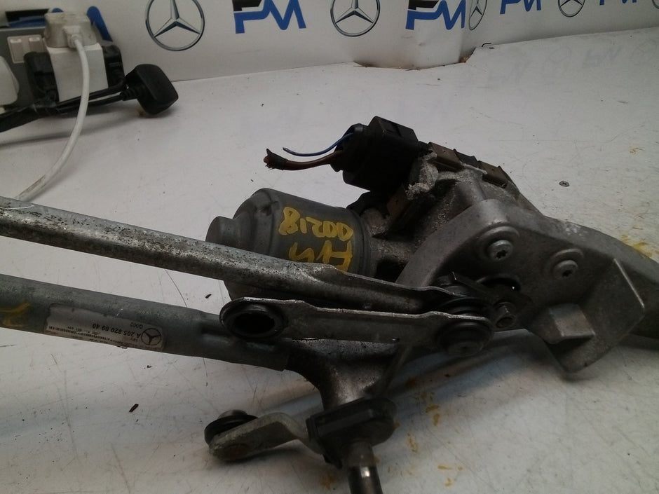 MERCEDES-BENZ C CLASS W205 FRONT WIPER MOTOR WITH LINKAGE A2059600940 FM00218