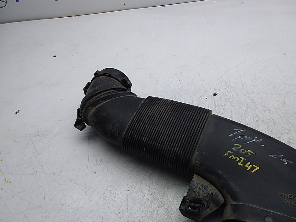 MERCEDES BENZ C-CLASS W205 AIR INTAKE TUBE A6510903242 FMI47