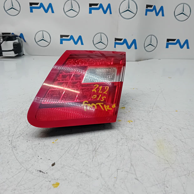 MERCEDES E-CLASS W212 DRIVER SIDE OS REAR TAIL LIGHT A2129060258 2012 FMT126