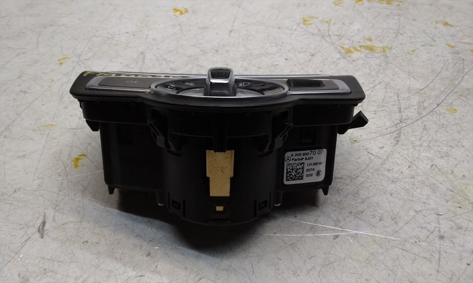 MERCEDES C-CLASS W205 HEADLIGHT CONTROL SWITCH 2014-2020 A2059057007 FM001021