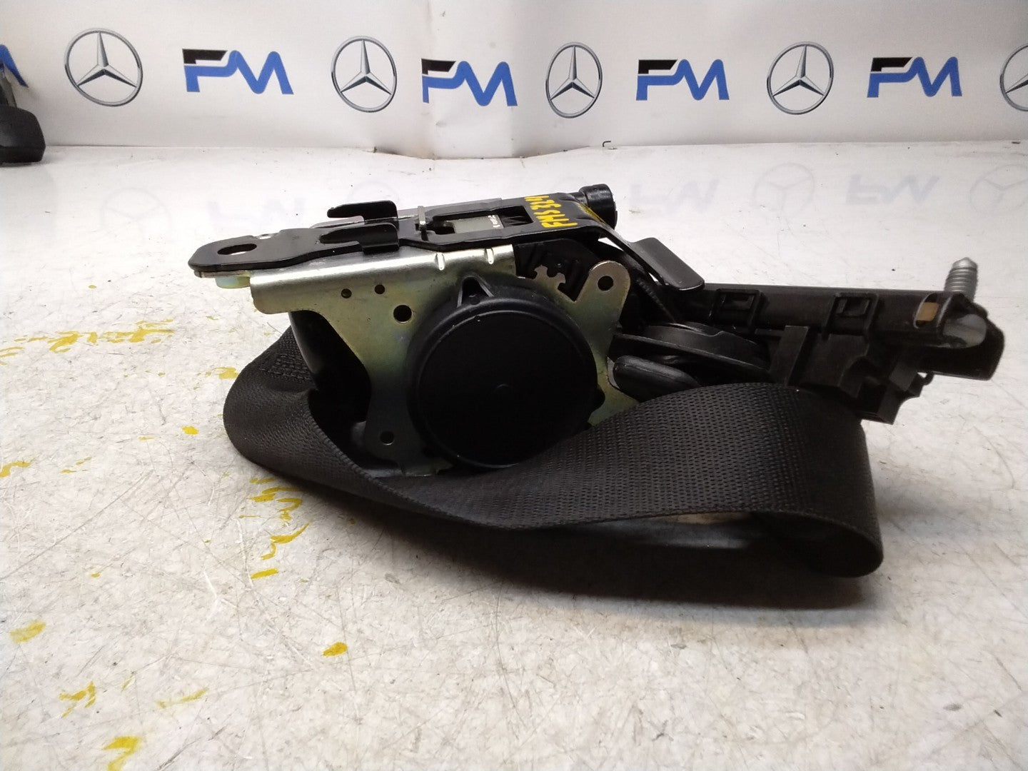 MERCEDES C-CLASS W205 SEAT BELT FRONT PASSENGER LEFT SIDE A2058600185 FMS324 NSF