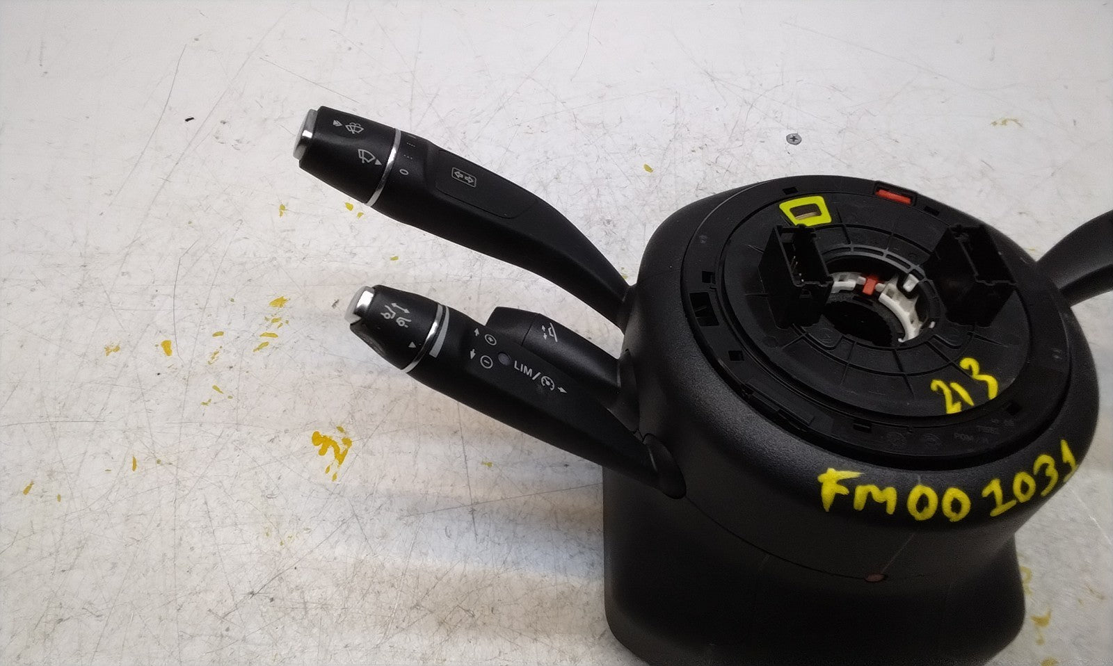 Mercedes E-CLASS W213 INDICATOR/WIPER GEAR SELECT + SQUIB  A2139001611 FM001031